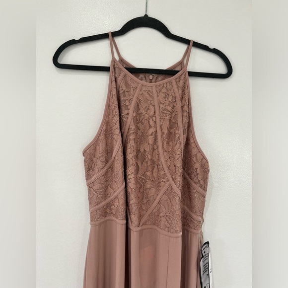 Morgan and co. Dress in beige size 20W. - Picture 2 of 6